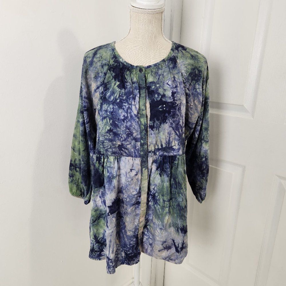 Cabi Top Womens Medium Blue Tie Dye Linen Blend Woodstock 5714 Boho Festival